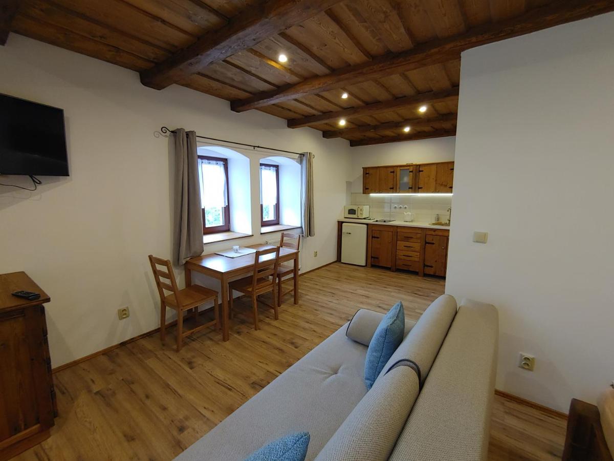 U Mikesu Appartement Vyšší Brod Buitenkant foto